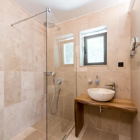 Villa Balkida - *